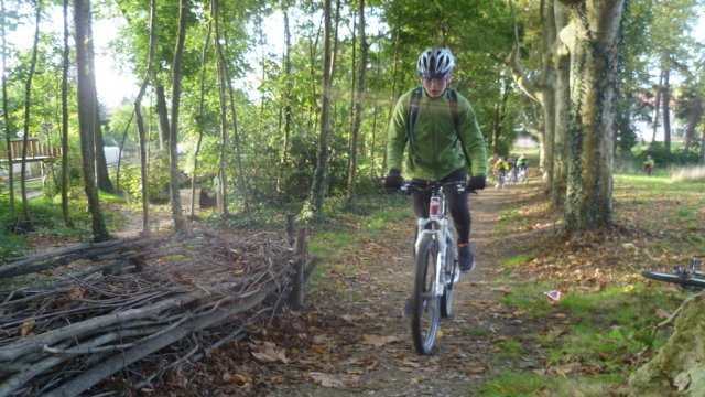 Séance école au bike Park de Genas le samedi 20 octobre 2013