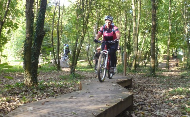 Séance école au bike Park de Genas le samedi 20 octobre 2013