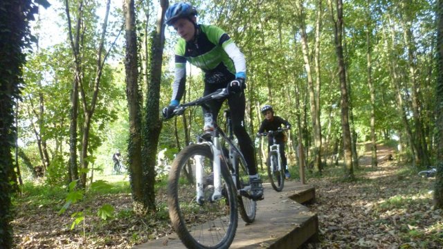 Séance école au bike Park de Genas le samedi 20 octobre 2013