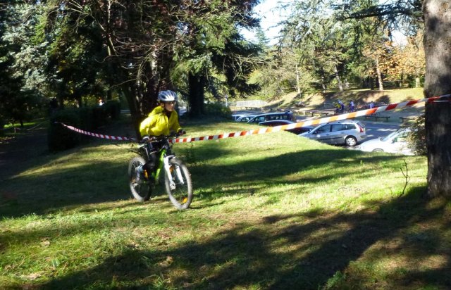 Lundi 11 novembre 2013 - Ecole - cyclo-cross de Parilly