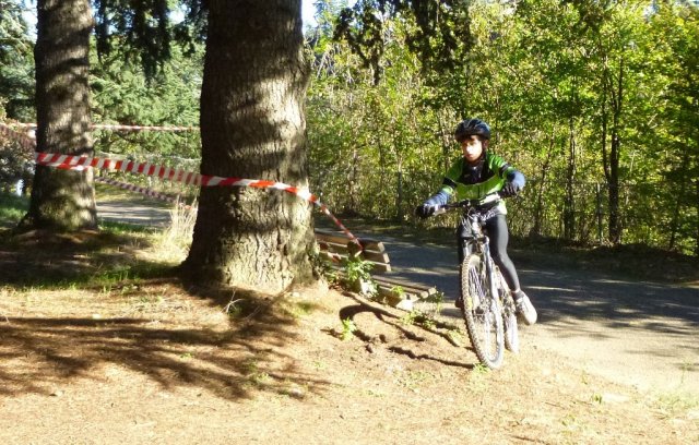 Lundi 11 novembre 2013 - Ecole - cyclo-cross de Parilly