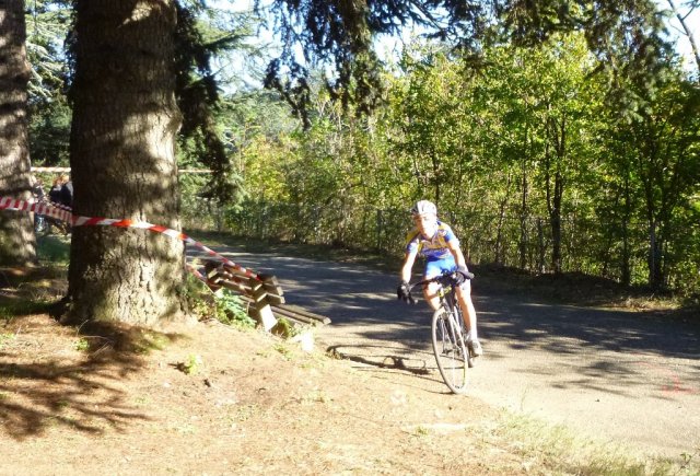 Lundi 11 novembre 2013 - Ecole - cyclo-cross de Parilly