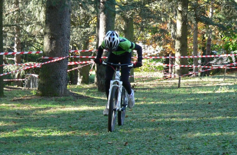 Lundi 11 novembre 2013 - Ecole - cyclo-cross de Parilly